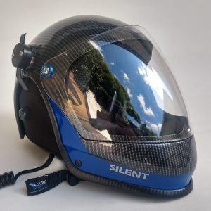 CAPACETE SILENT FULL FACE COR FIBRA DE CARBONO COM FAIXAS AZUL E VISEIRA TRANSPARENTE